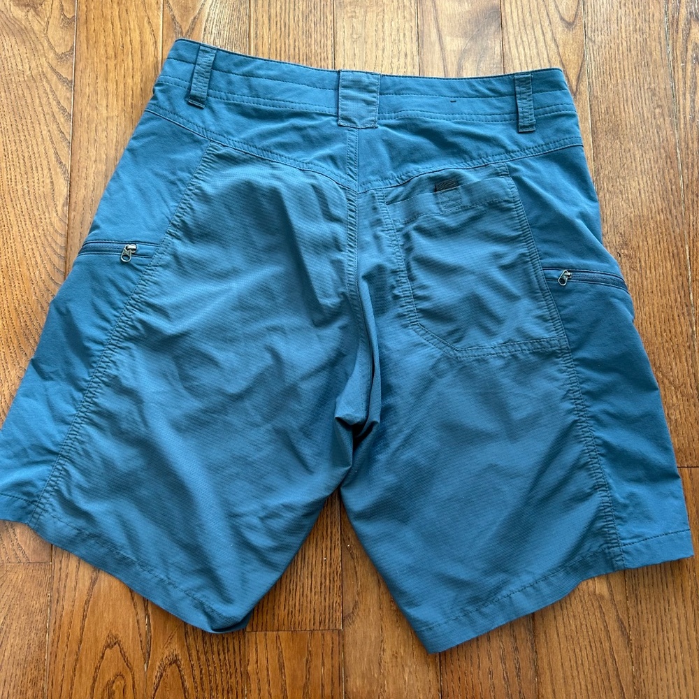 Kuhl Men's 30 shorts EUC - Picture 5 of 12